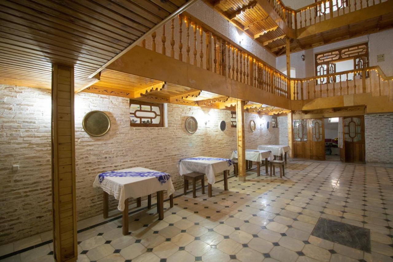 Bukhara Zaringiz Hotel Luaran gambar