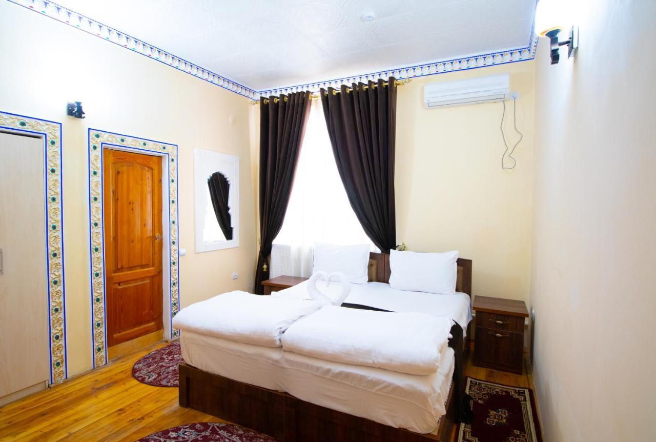 Bukhara Zaringiz Hotel Luaran gambar