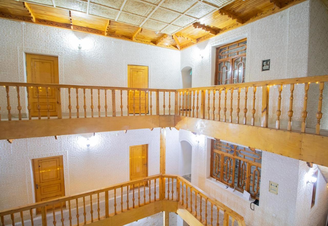 Bukhara Zaringiz Hotel Luaran gambar