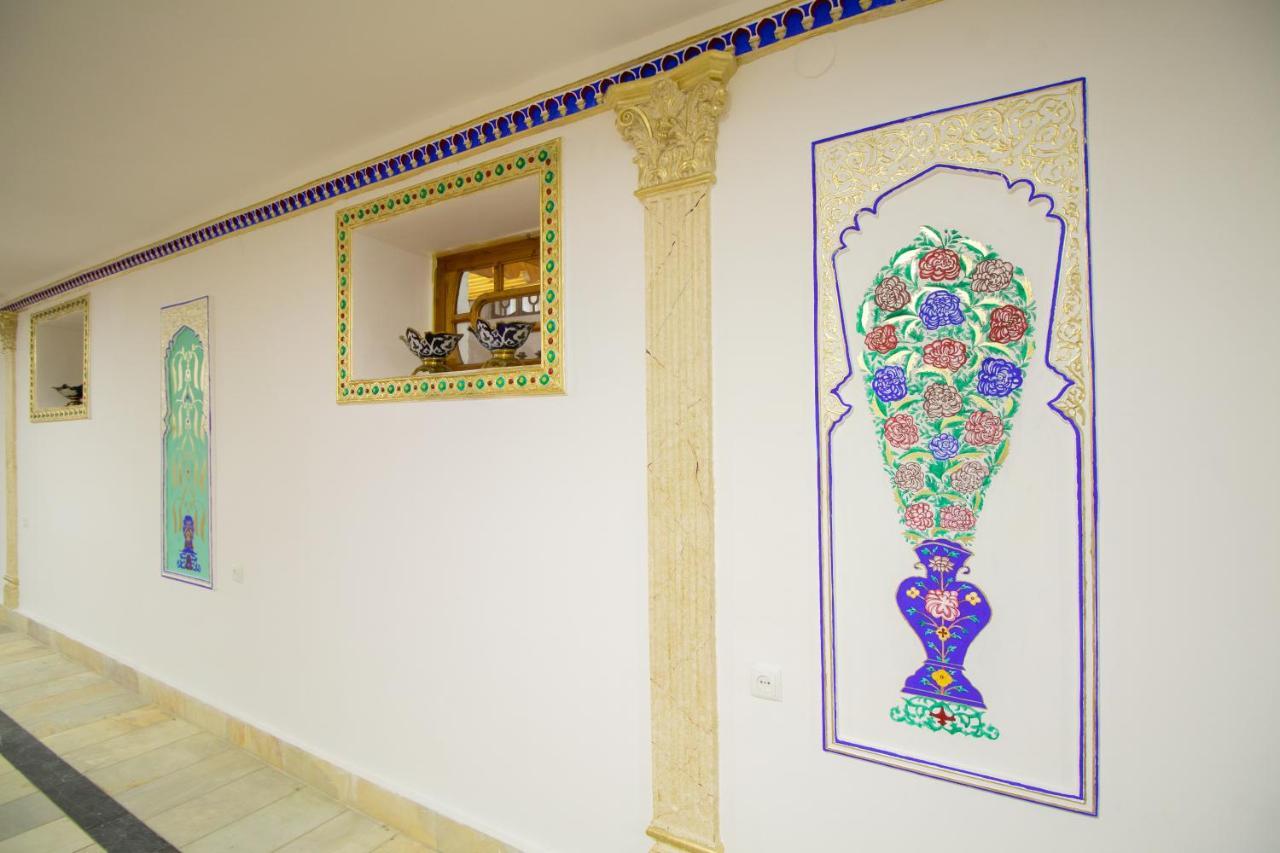 Bukhara Zaringiz Hotel Luaran gambar