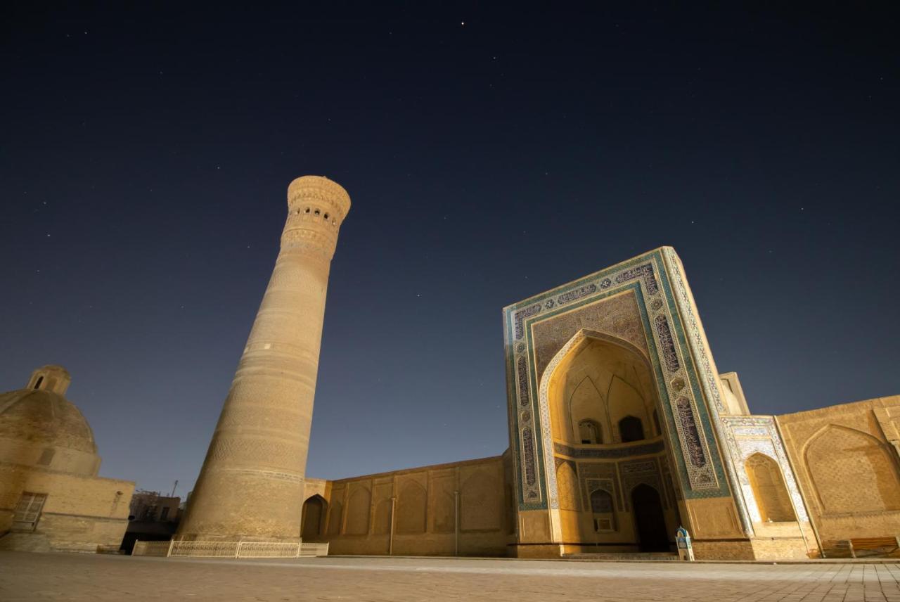 Bukhara Zaringiz Hotel Luaran gambar