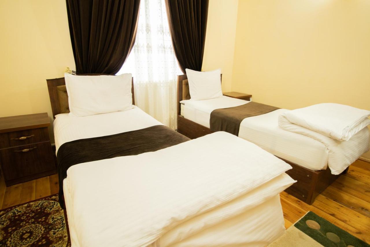 Bukhara Zaringiz Hotel Luaran gambar